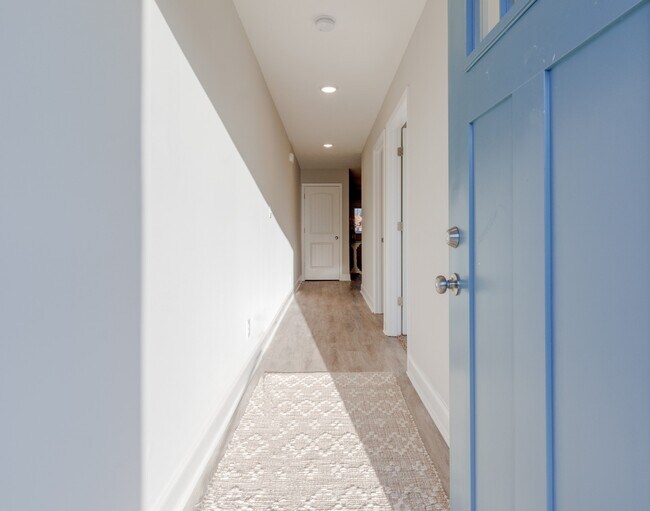 Photo - 1000 Henry Place Blvd Unit 902