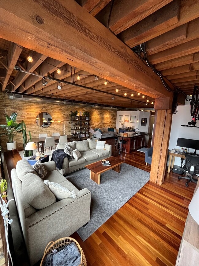 Photo - 708 N 1st St Unidad 223