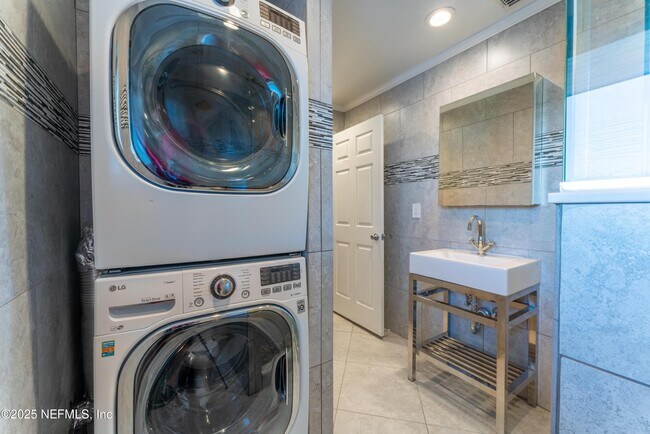 Photo - 1737 1st St N Casa Adosada