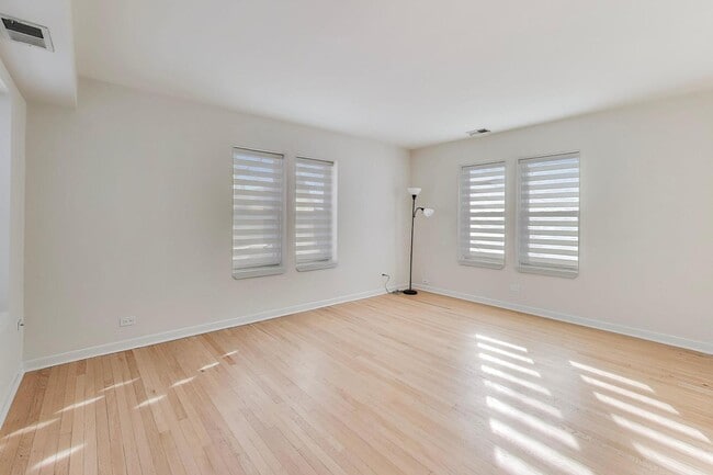 Photo - 1 W Oak Ave Unit C1