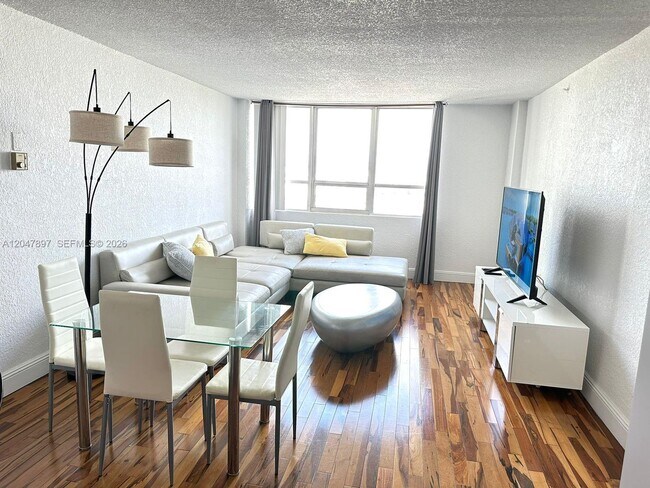 Photo - 1500 Bay Rd Unit 1408S