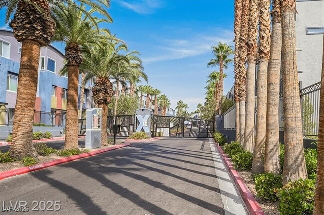 Building Photo - 9050 W Tropicana Ave Unit 1119 Rental