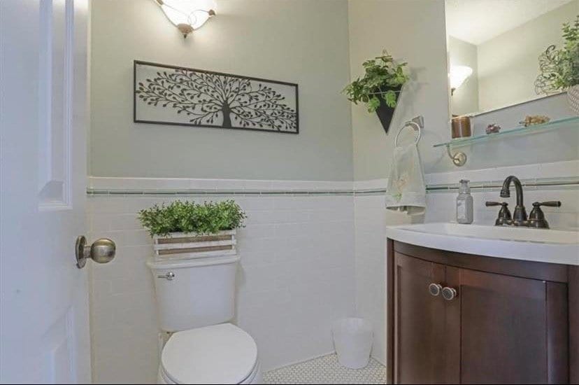 Photo - 1848 Stonebrook Way