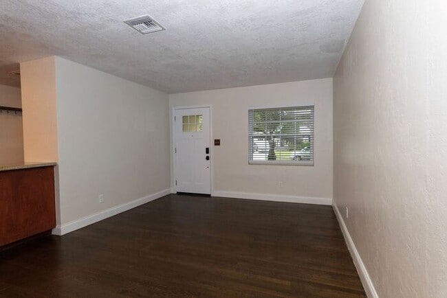 Photo - 4 bed/3 bath in College Park