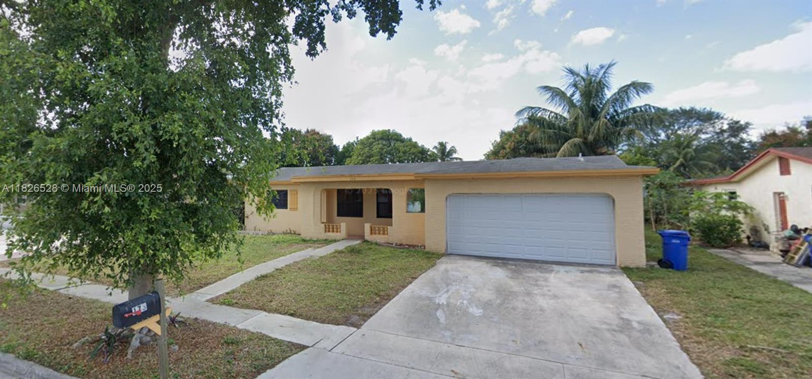 Photo - 173 NW 78th Ave Casa