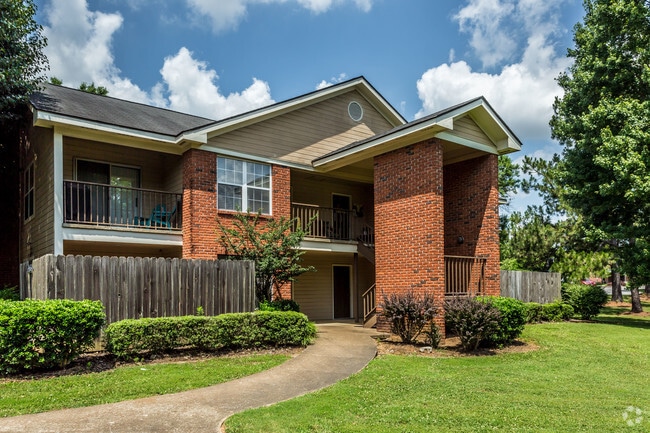 Creekside Apartments