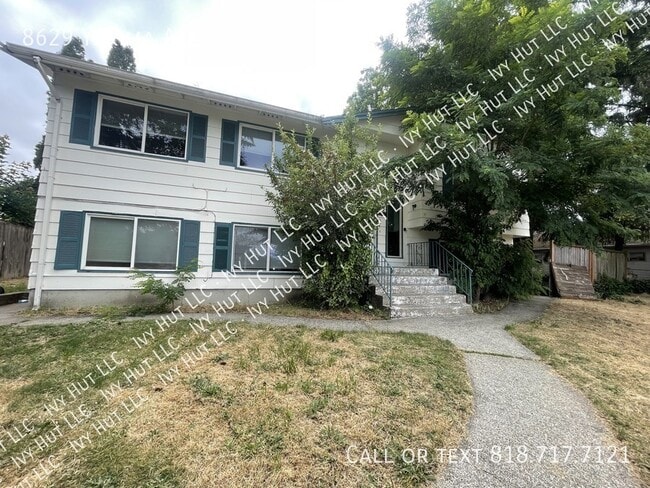 Building Photo - 8629 S Yakima Ave