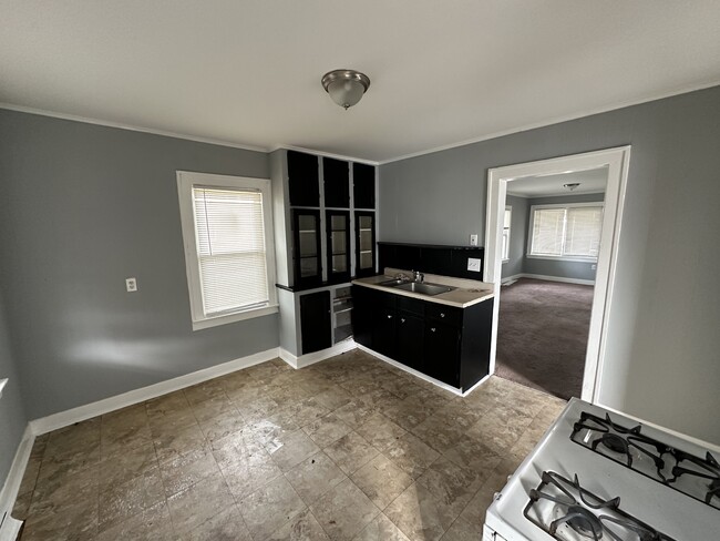 Photo - 8036 Hupp Ave