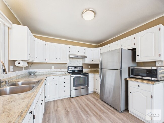 Photo - Single Family Home minutes from Los Alamos...