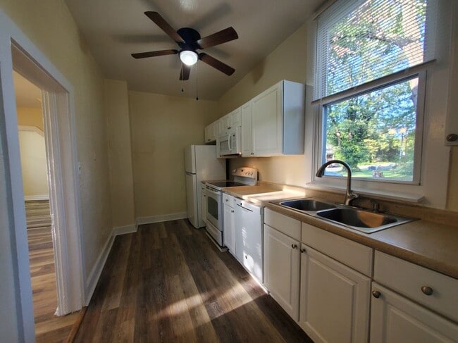 Photo - 398 Catlett Mountain Rd