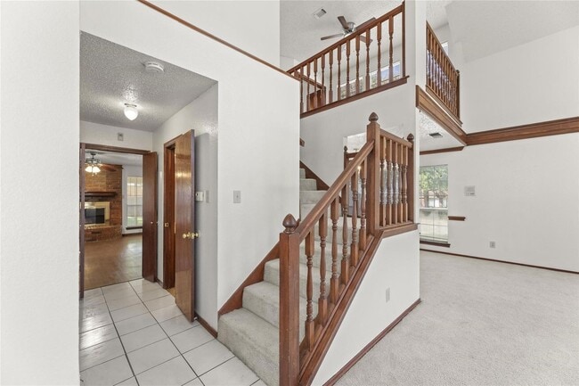Photo - 1423 Holveck Dr