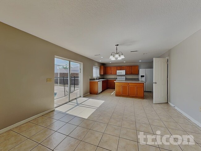 Photo - 10432 Boyette Creek Blvd