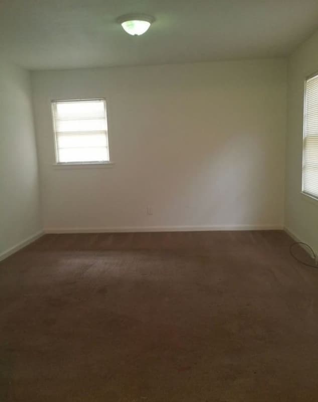 Photo - 3903 N Linden Dr