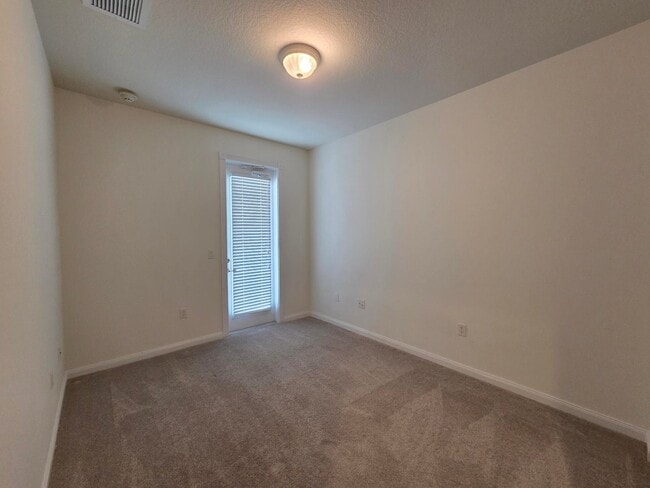 1411 N Jeaga Dr