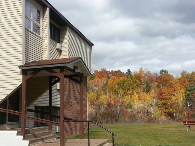 Canda Manor Apartments