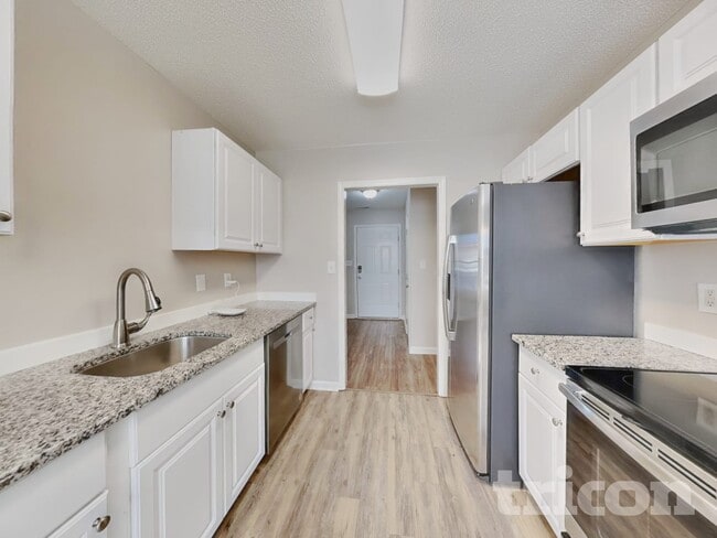 Photo - 204 Wexford Dr