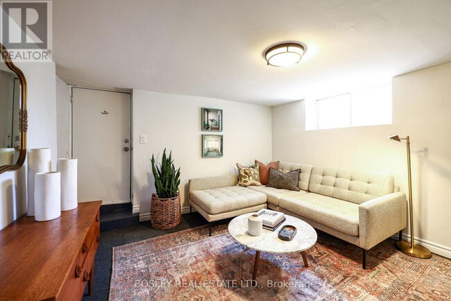 Photo - 16 Hallam St