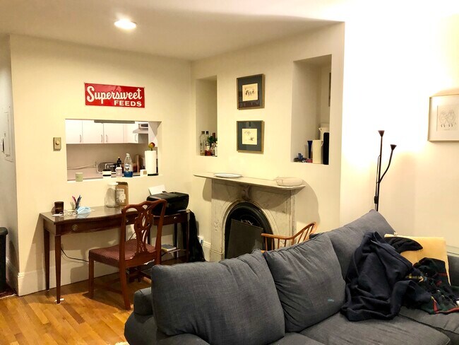 Photo - 22 Yarmouth St Unidad 2A