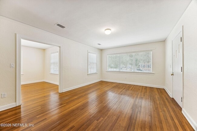 Photo - 1406 San Mateo Ave