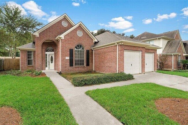 Photo - 18423 Cobblestone Dr Rental