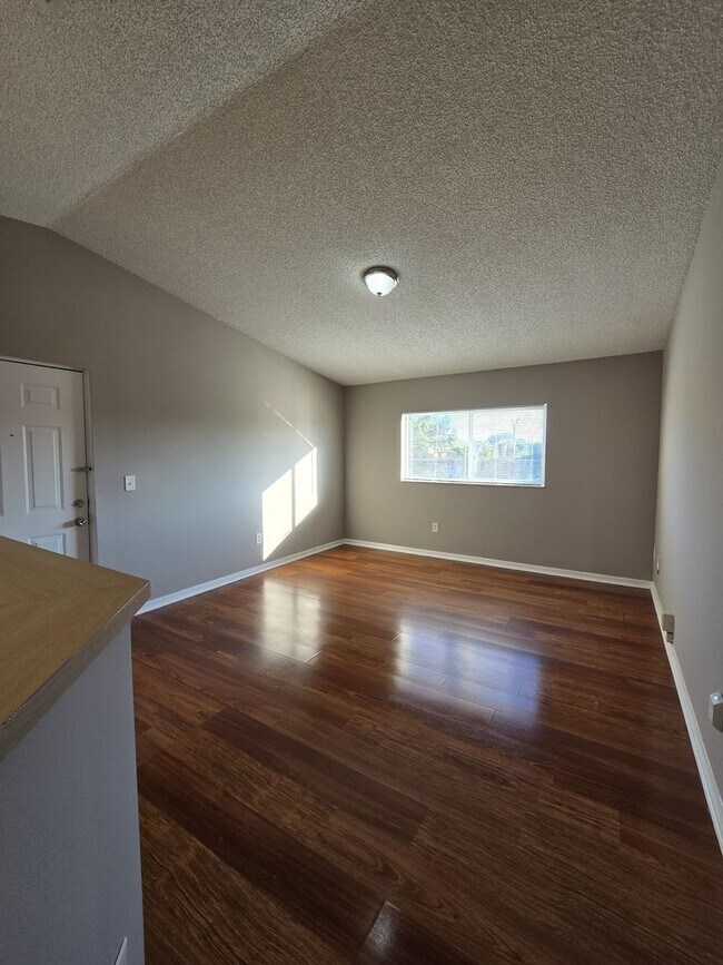 Photo - 3650 N 56th Ave