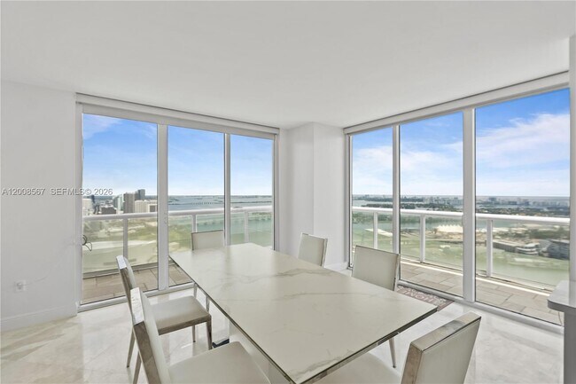 Photo - 50 Biscayne Blvd Unit 5402