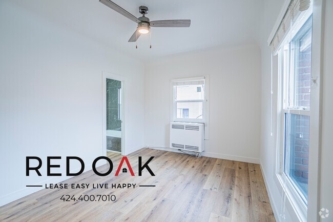 Building Photo - 247 S Alexandria Ave Unit 204 Rental