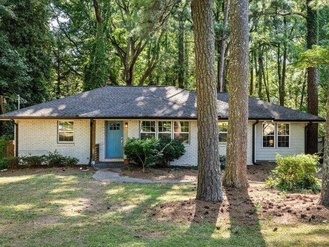 Building Photo - 2263 Nivelle Dr Rental