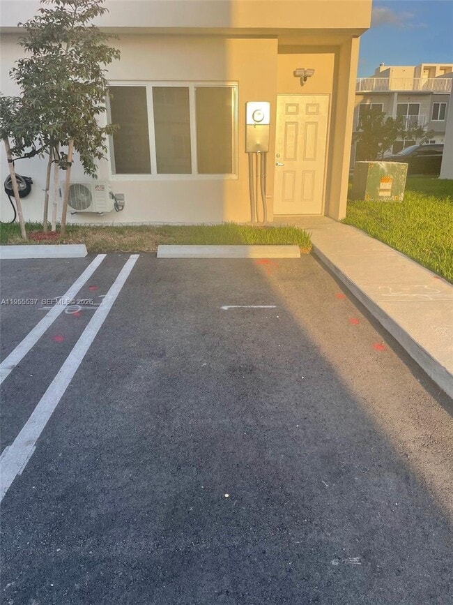 Building Photo - 25854 SW 144th Ct Unit 0