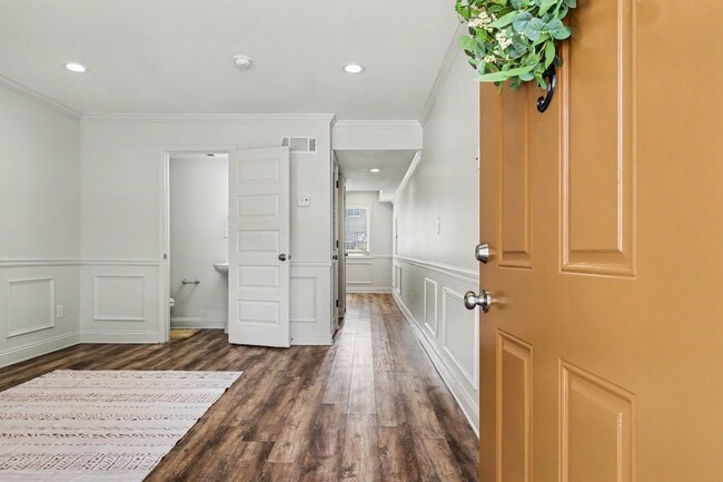 Photo - 3751 M.L.K. Jr Dr SW