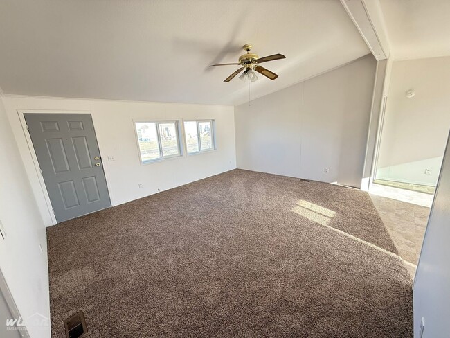 Photo - Spacious 3 Bed / 2 Bath Country Home on 1 Acre – Tieton, WA