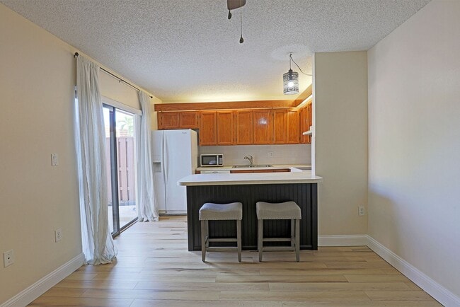 Photo - 5219 Cedarbend Dr Unit 5219-4 Cedarbend Dr.