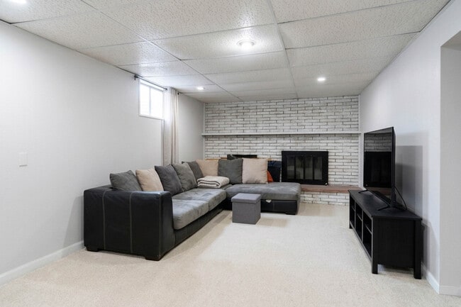 Photo - 4567 W 87th Pl