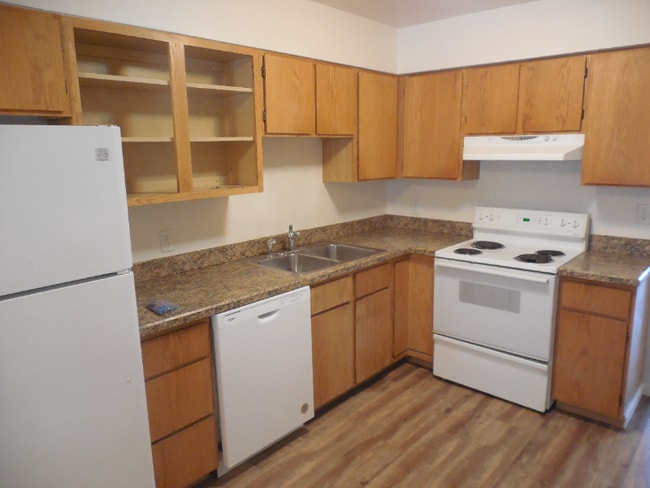 Photo - 825 SW Higgins Ave Unit 4B