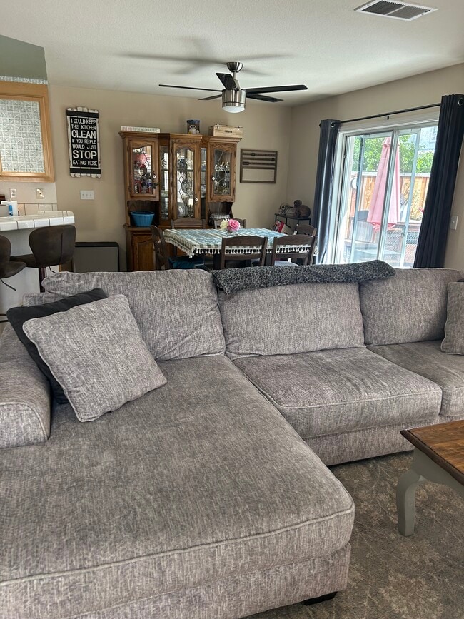 Photo - 9336 Lariat Dr House