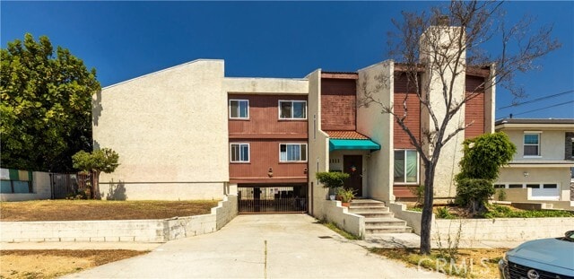 Building Photo - 1111 E Emerson Ave Rental