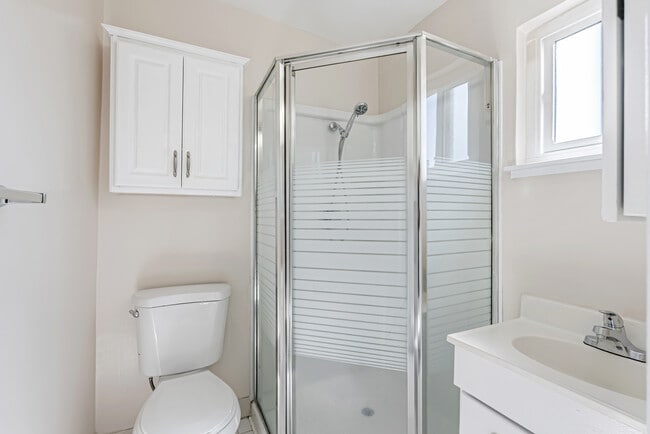 Photo - Sandpiper Apartments