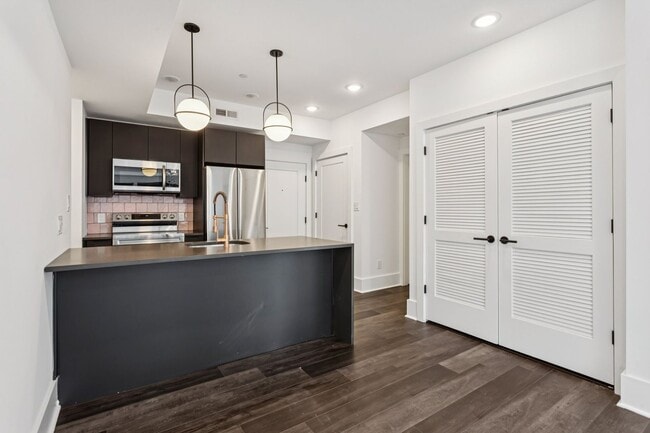 Photo - Copper Boulevard