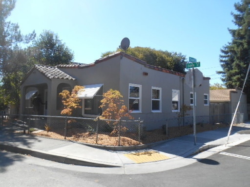 Building Photo - 150 Scott St Unit 817 Davis Street
