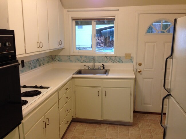 Photo - 36074/36076 1ST St Unit 36074