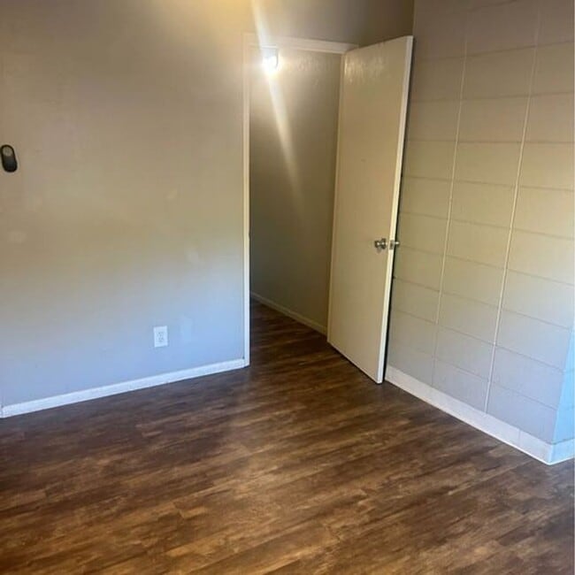 Photo - 2440 Almandor Cir Unit #2