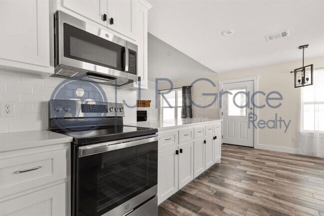 Photo - 740 N League Ranch Rd