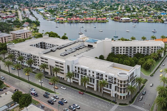 Building Photo - Bimini Square Rental