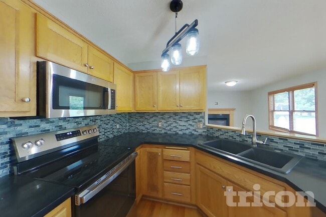 Photo - 1230 Varner Way