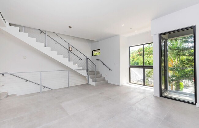 Photo - 3264 Bird Ave