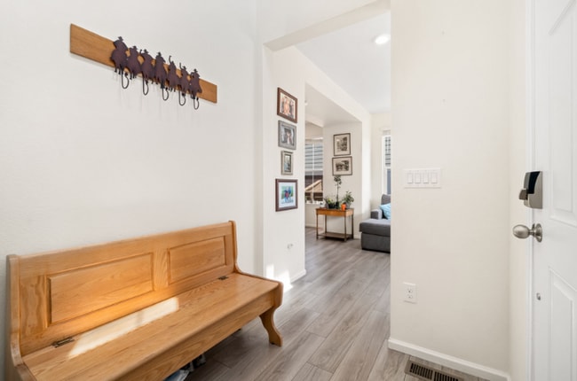 Photo - 335 Zeppelin Wy