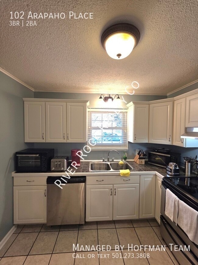 Photo - 102 Arapaho Pl