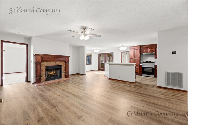 Photo - 208 Yellow Poplar Ct