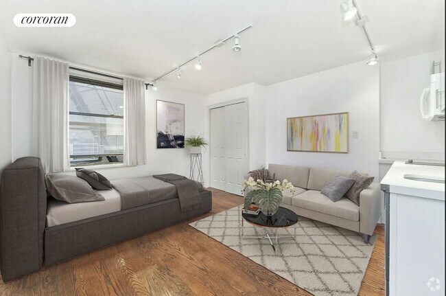 Building Photo - 224 W 13th St Rental