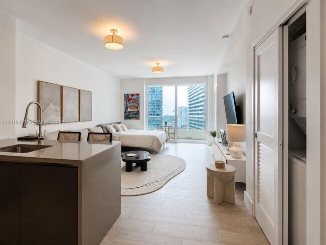 Photo - 1080 Brickell Ave Unidad 1705